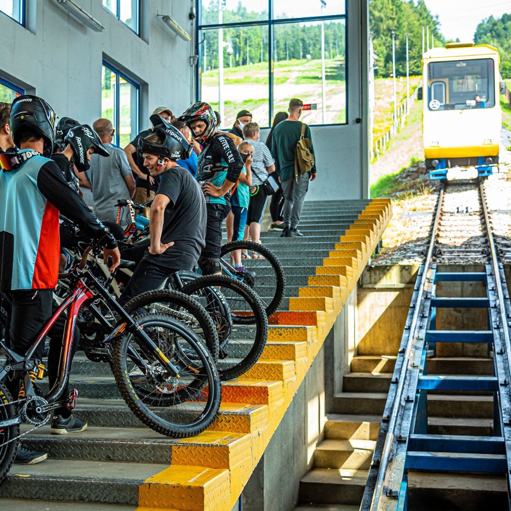 Wyciąg kolejkowy w Bike Park Góra Żar